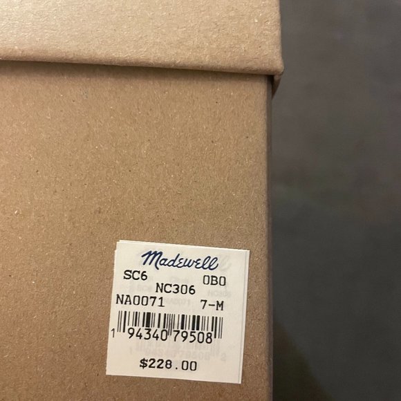 The Henry Lugsole Boot in Suede NEW Size 7 Retail $228 Chelsea Style by Madewell - Picture 9 of 10